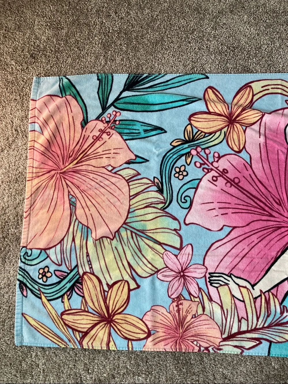 Disney Store Ariel The Little Mermaid Beach Towel